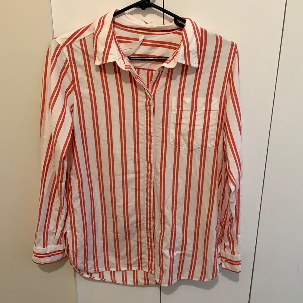 Babaton red shirt